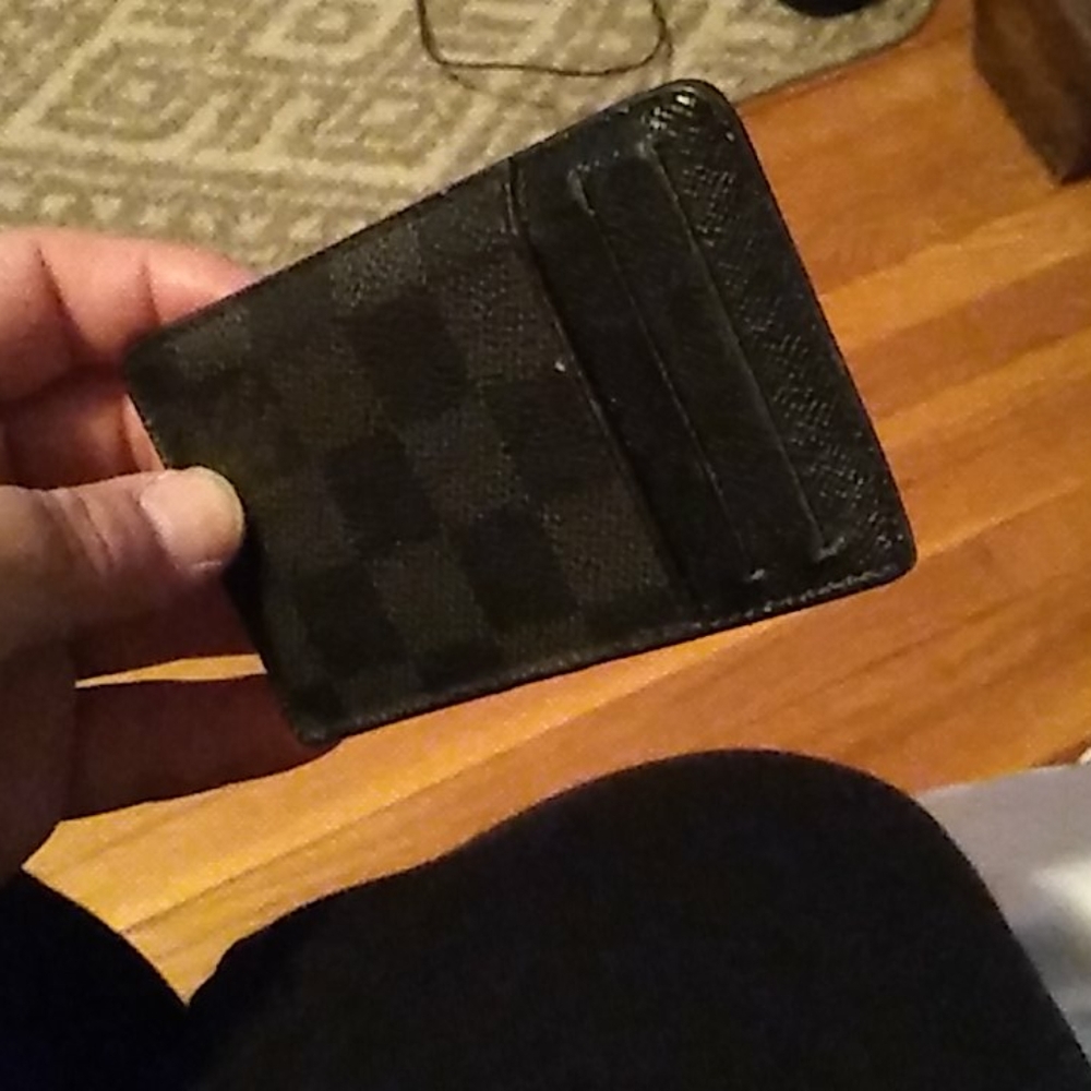 LV card holder - Picture 2 of 3